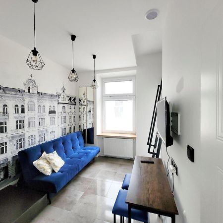 Grand Theater Apartments وودج المظهر الخارجي الصورة